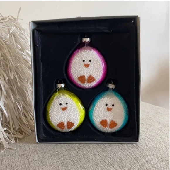 SET OF Beautiful teardrop little face holiday Christmas tree ornaments set of 3 - Picture 1 of 8